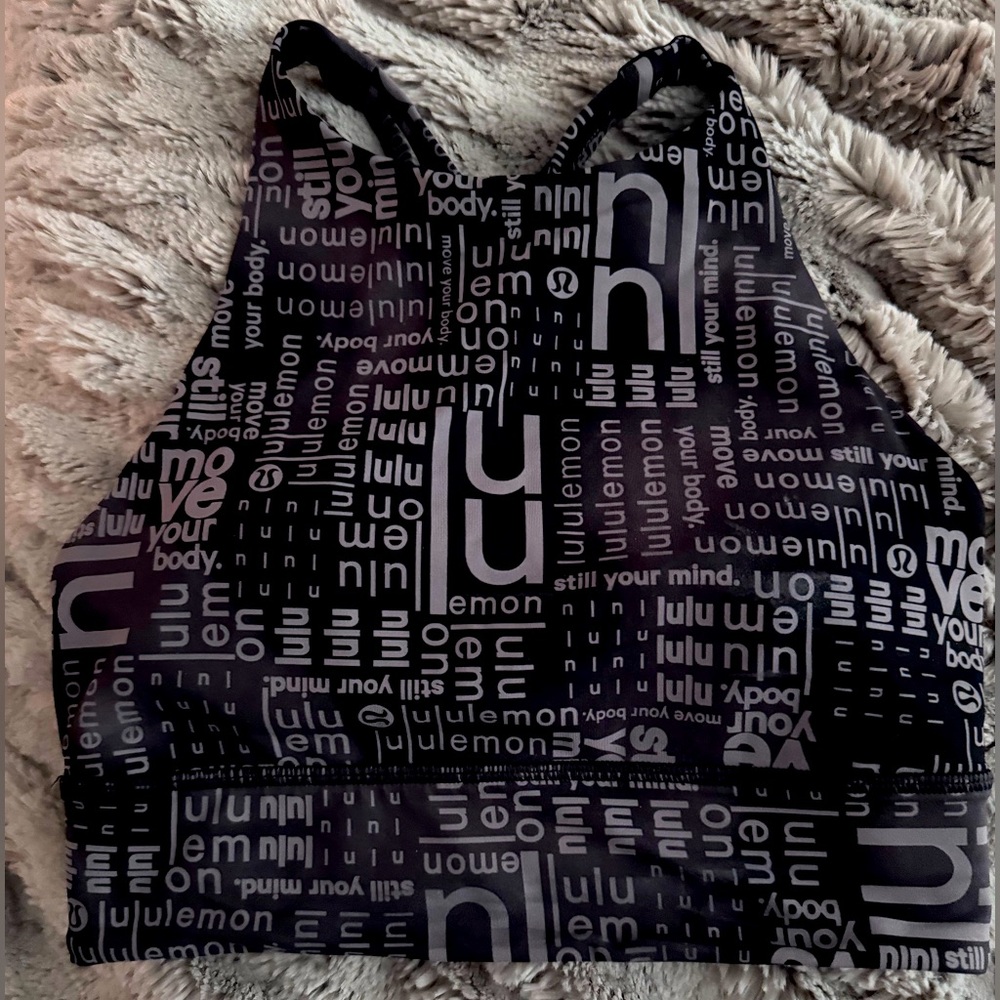 Lululemon Sports Bar